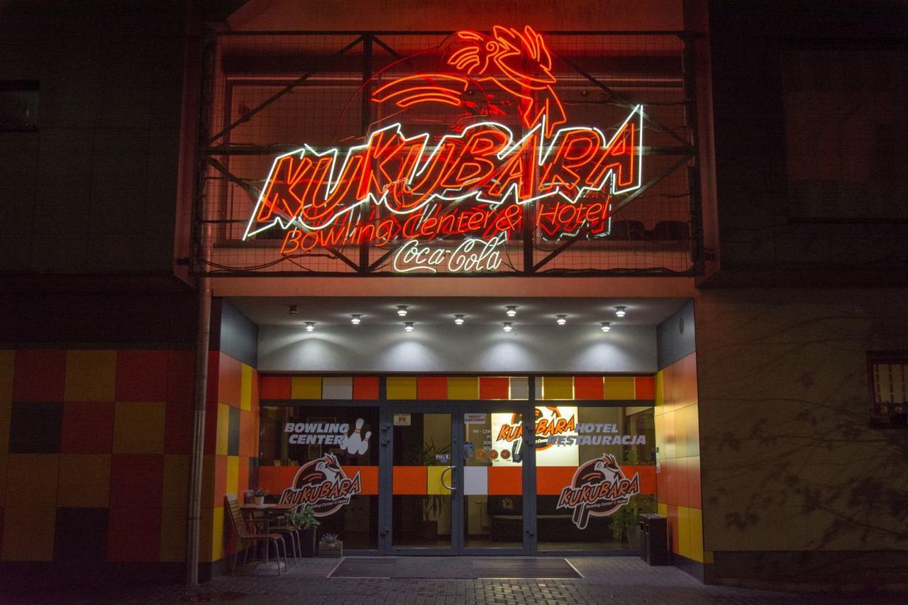 Kukubara Bowling Center Otel Myszków Dış mekan fotoğraf